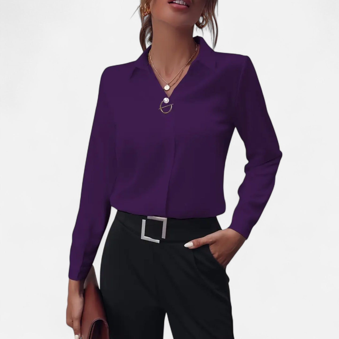 Novaréy | Blouse Élégante à Manches Longues – Détails Boutons Perles et Finesse Intemporelle